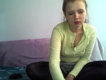 melina_strawberry chaturbate