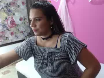 mia341 chaturbate