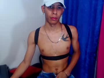 mikeboysexy1 chaturbate