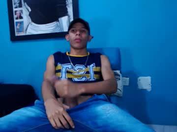 mikeboysexyx chaturbate