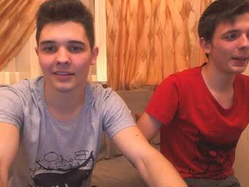 mikkey_gold_boy chaturbate