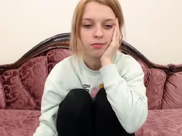 mini_girl_1 chaturbate