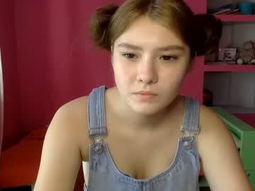 mirai_kuriyama chaturbate