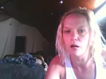 missaugust33 chaturbate