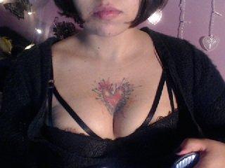 missleonorfox bongacams