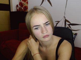 MollyWatson bongacams