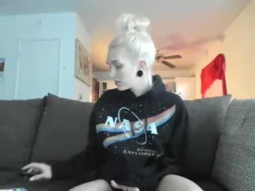 mollywaters chaturbate