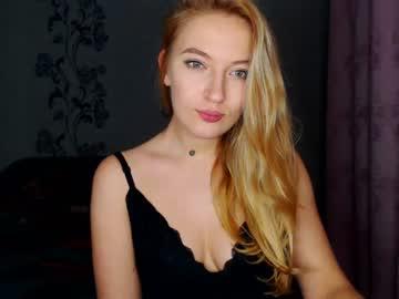 monik_monik chaturbate