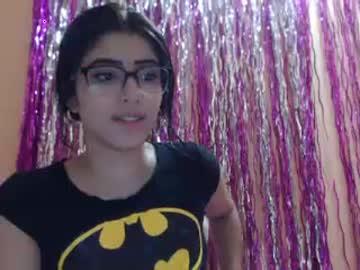 naginilyn chaturbate