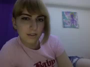 naomi_kitten_xxx chaturbate