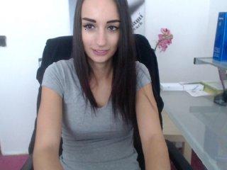 NaturalLia bongacams