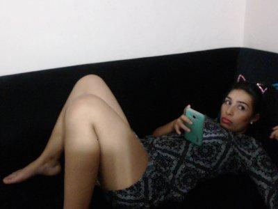 nathalia-402 bongacams