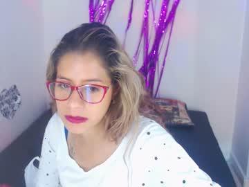 nathibluee chaturbate