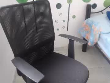 nati_19 chaturbate