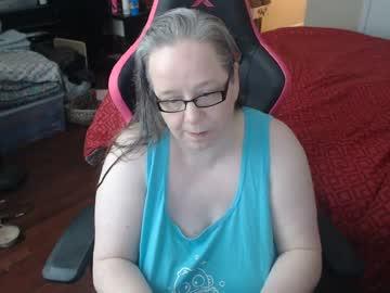 naughtylilblue chaturbate