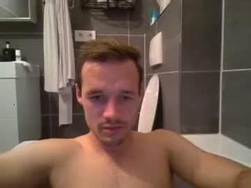 naughtyyyboy90 chaturbate