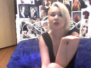 NiceBlondie bongacams