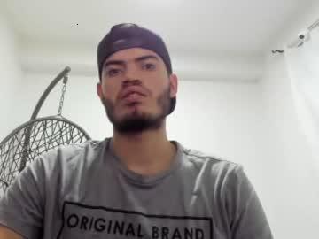 noah_millss chaturbate