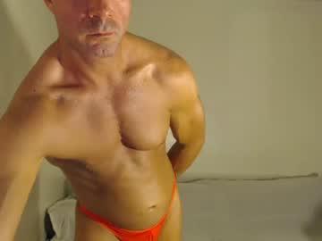 noahred chaturbate