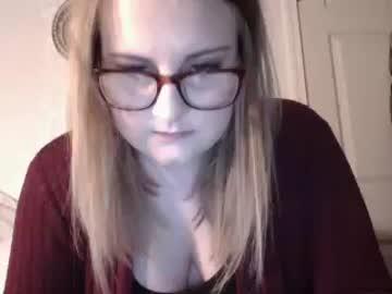 peachykeen1121 chaturbate