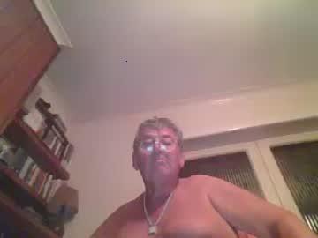 peterholmes155 chaturbate