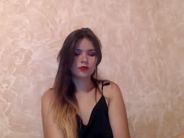 prom_queen chaturbate