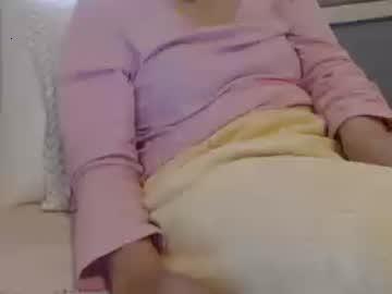 r3isha11 chaturbate