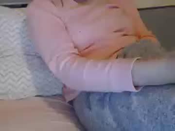 r3isha11 chaturbate