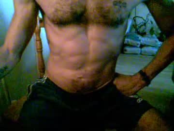 raveboi18 chaturbate