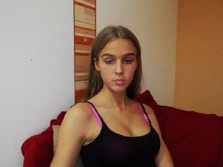 rebecayoung bongacams