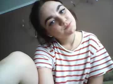 rebeka323 chaturbate