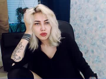 rita_tray_x chaturbate