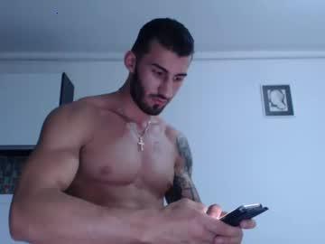 roccoomuscles chaturbate