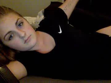 ropedkitten18 chaturbate