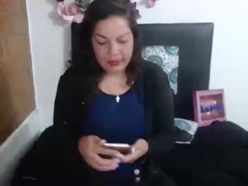 roxy_three chaturbate