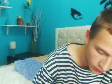 russell_wood chaturbate