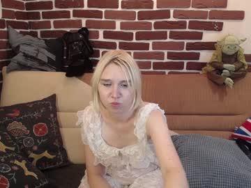 sallydainess chaturbate