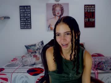 samantha2girl chaturbate