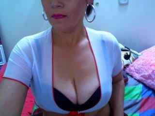 SaraBlueSexx bongacams