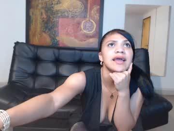 sara_blakee chaturbate