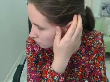 sara_bland chaturbate