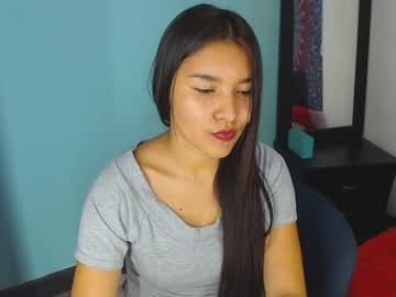 sara_corner chaturbate