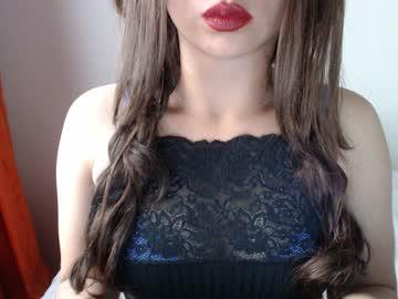 sara_latt_ chaturbate