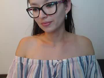 saraahmillss chaturbate