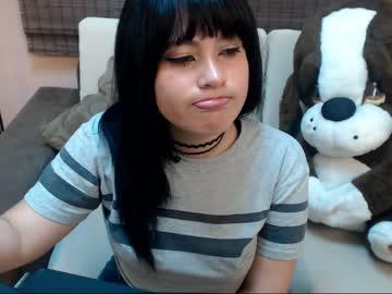 sarahclark_19 chaturbate