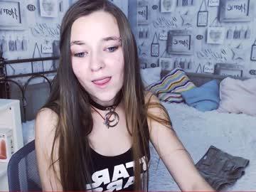 sarahmeoww chaturbate