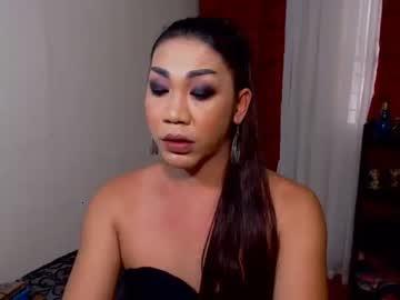 sensualbigbella chaturbate