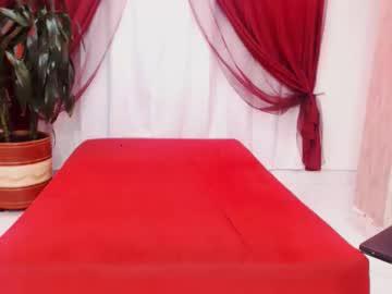 sexbombmonay chaturbate