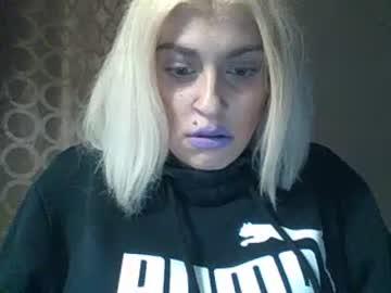 sexyblondiifreak chaturbate