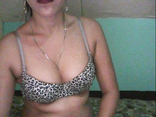 sexysolenne69 bongacams